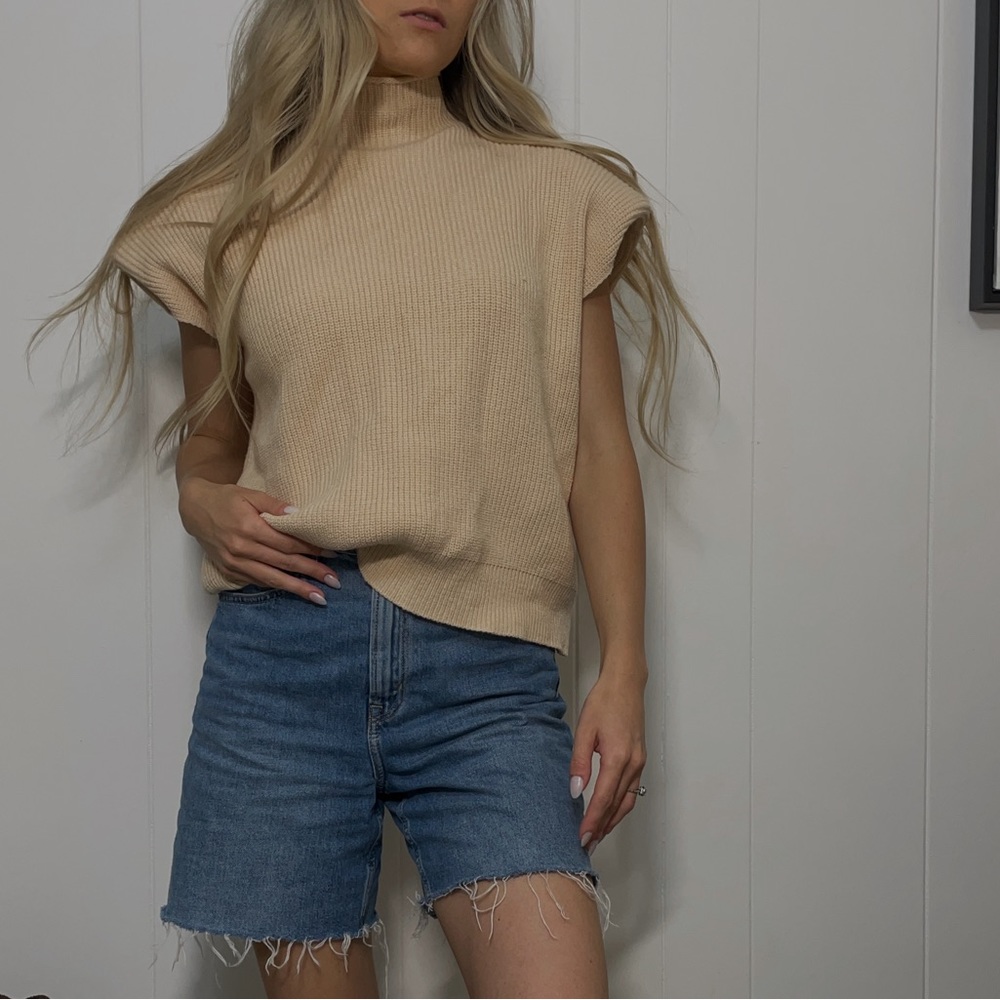 Short Sleeve Sweater Tan Padded Sleeves
